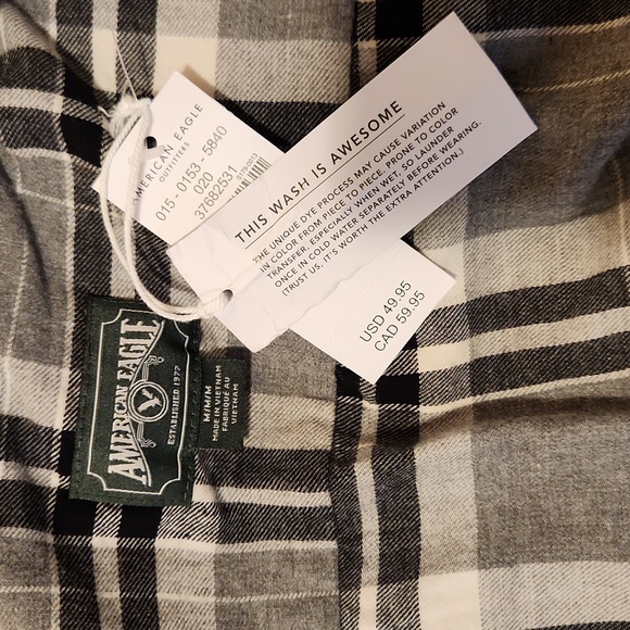 American Eagle Outfitters Black and White Plaid Button Down Shirt - Picture 5 of 5